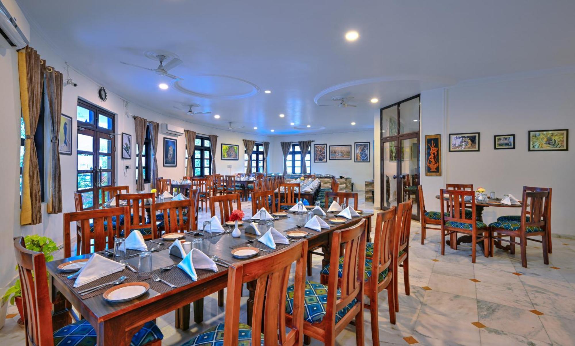 Tiger Den Resort Khilchīpur Extérieur photo