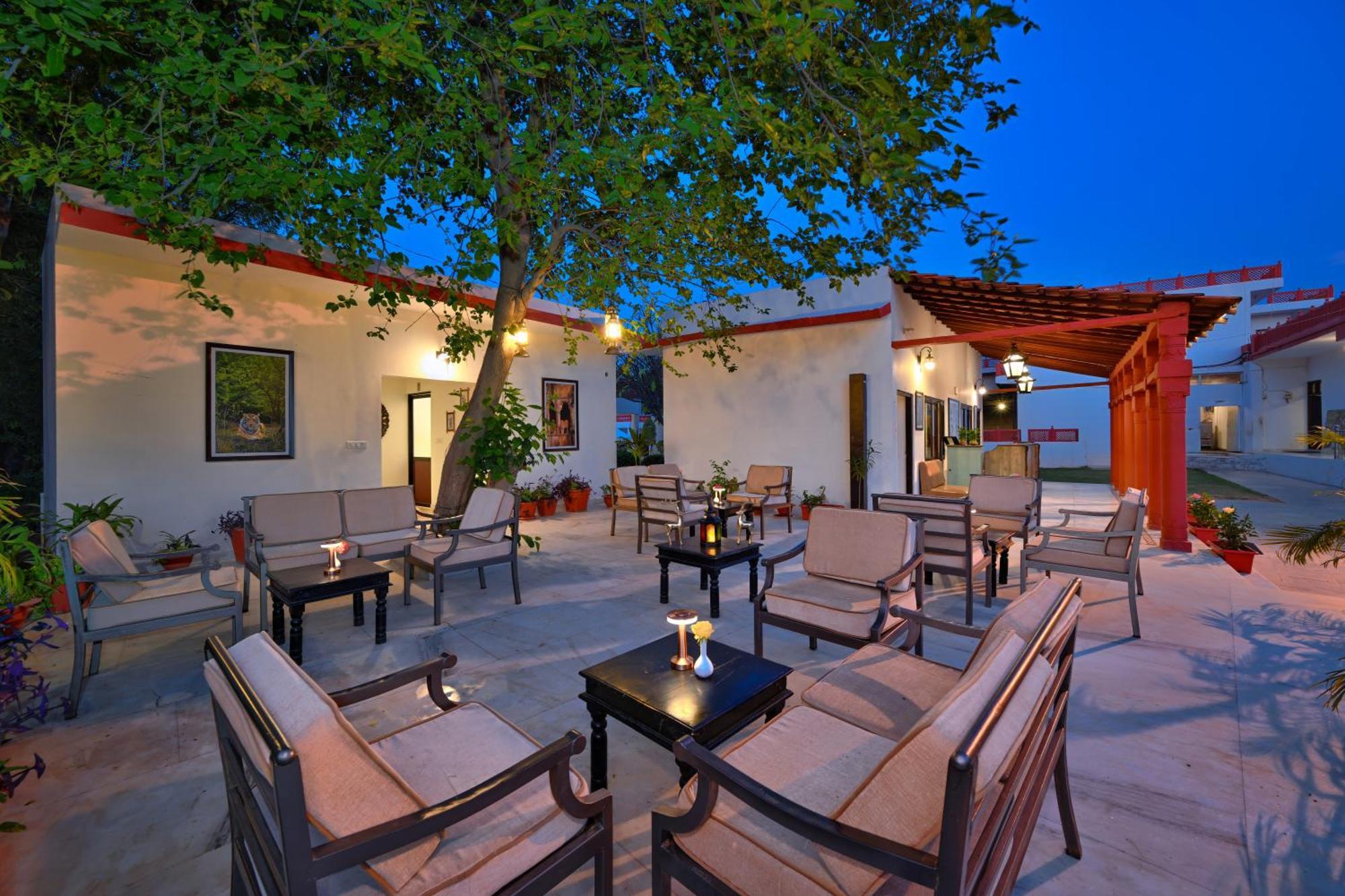 Tiger Den Resort Khilchīpur Extérieur photo